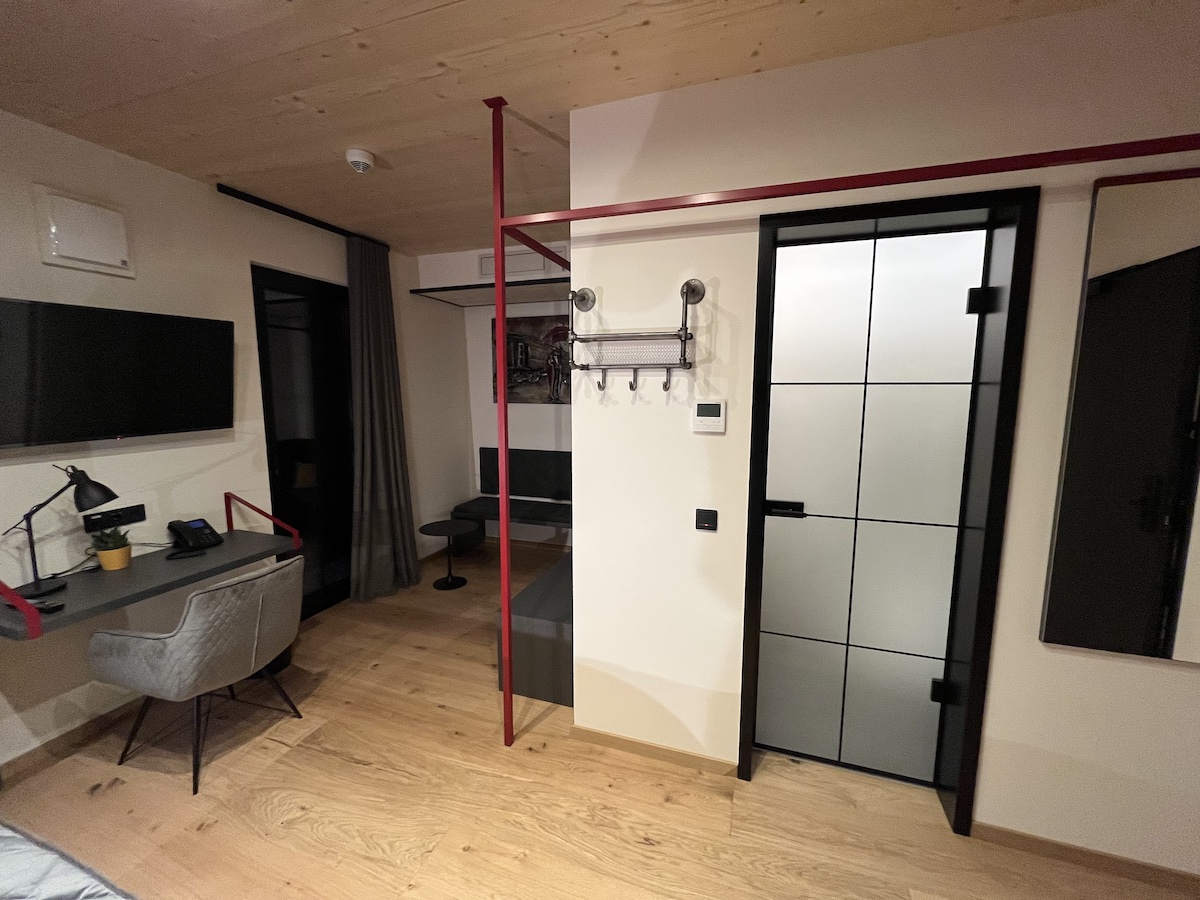 Hotel Ferienbahnhof Reichenbach - Übernachten & Genießen im Dahner Felsenland